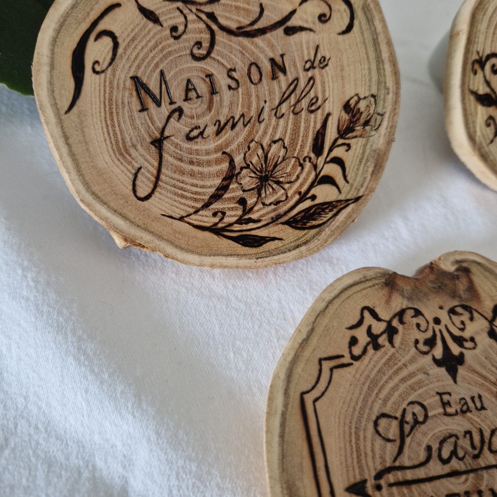 sous verres ancien pyro détail