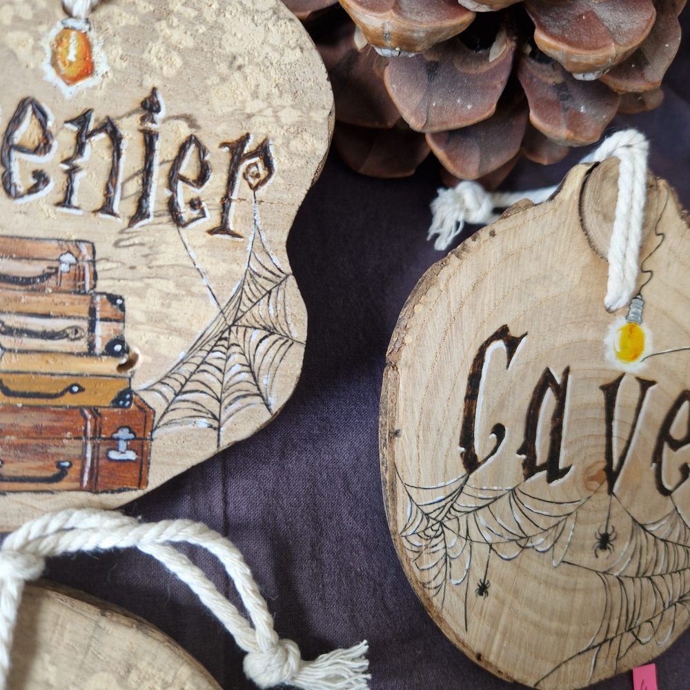 plaques de porte cave, grenier ...détail